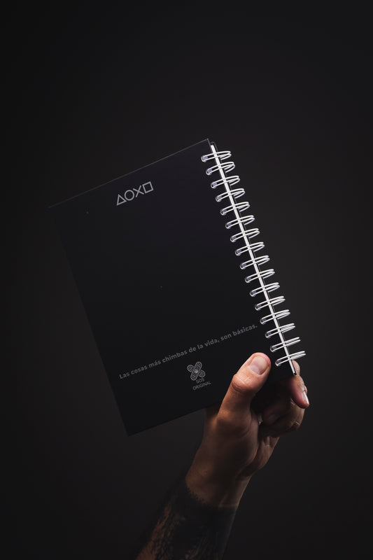 Cuaderno Negro Basic (Tamaño Estándar)