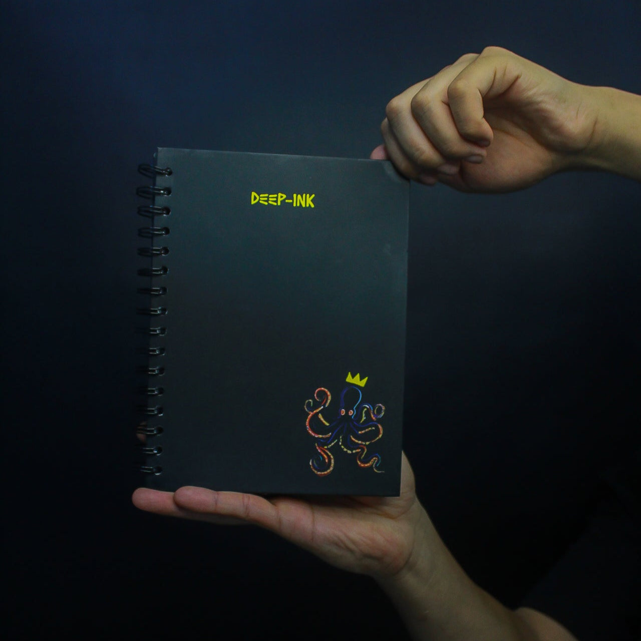 Cuaderno Pulpo negro (Tamaño Estándar)