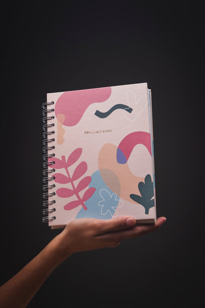 Cuaderno Abstract Love (Tamaño Estándar)