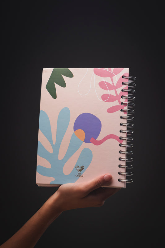 Cuaderno Abstract Love (Tamaño Estándar)