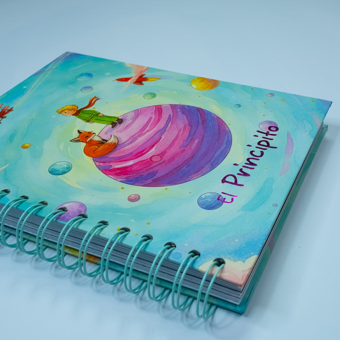 Cuaderno El Principito Pequeño SOS Original 2026 - Interior papel bond 75g 5 materias