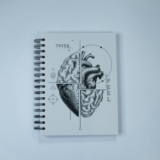 Cuaderno Think and Feel Blanco SOS Original 2026 - Vista frontal pasta dura
